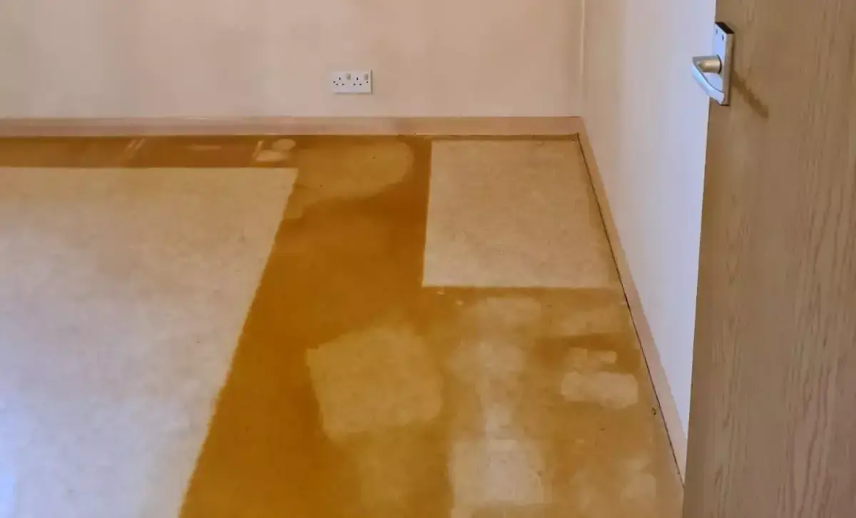 Room stained due to long-term smoking