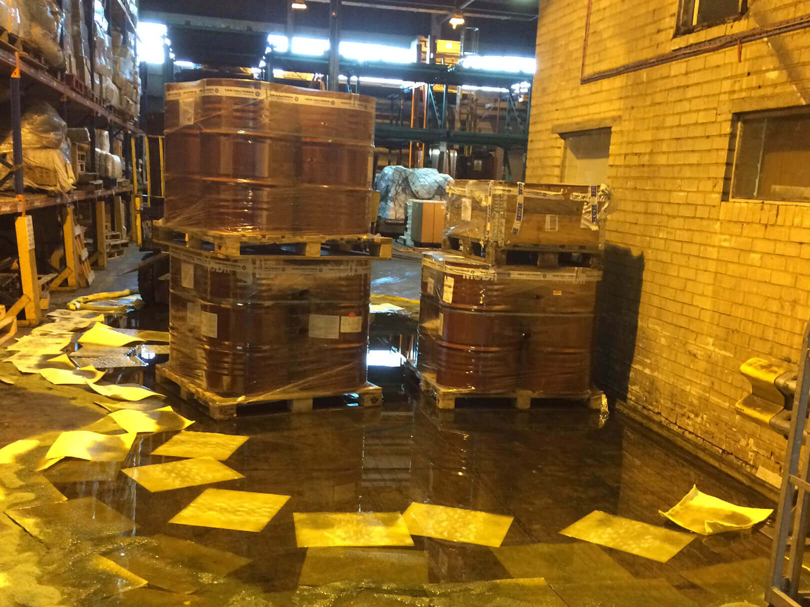 heathrow-airport-warehouse-oil-spill-cleaning-ideal-response