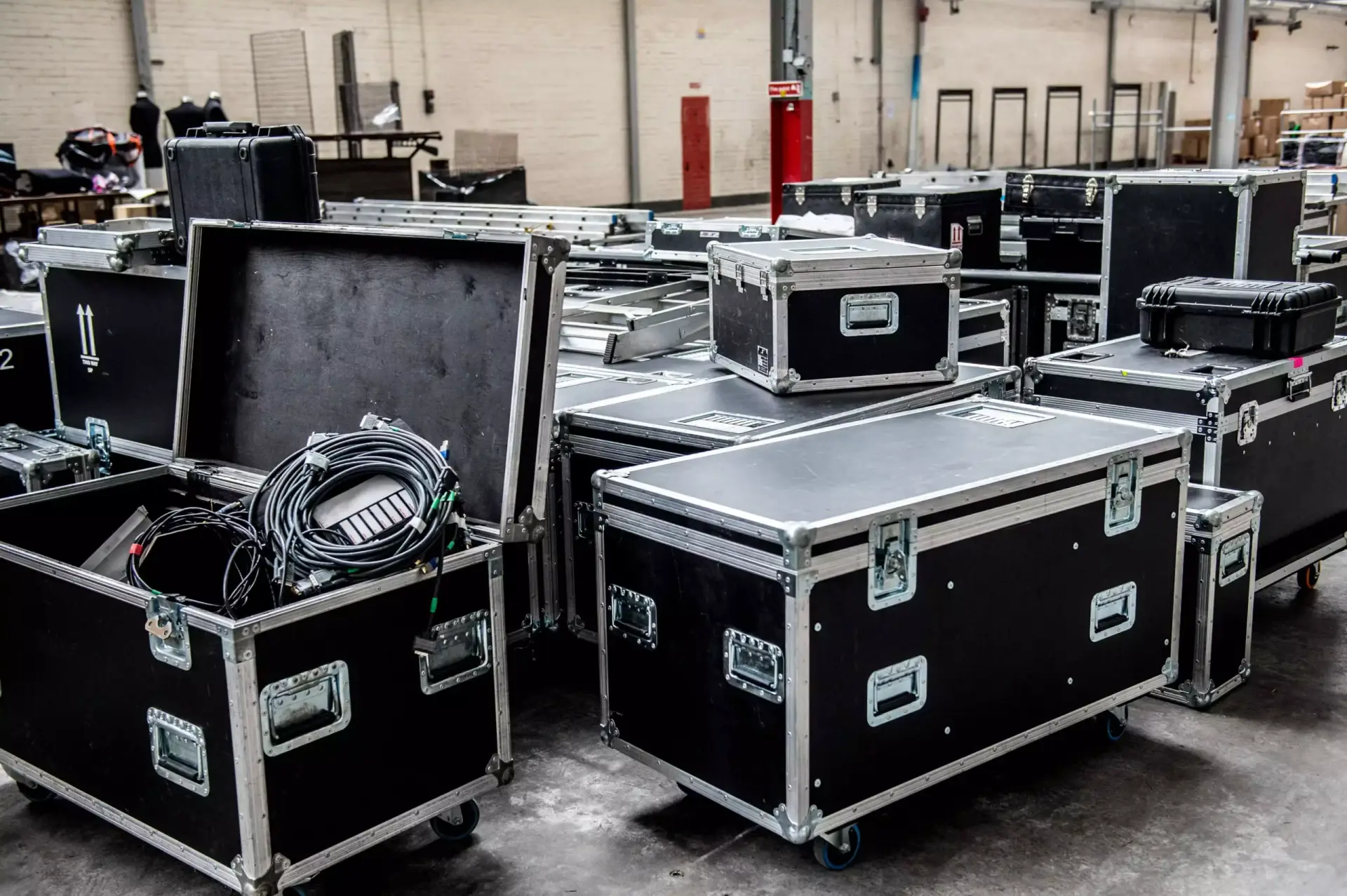 Commercial mould remediation for stage technologies